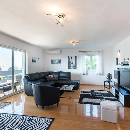 Apartman Gorana *