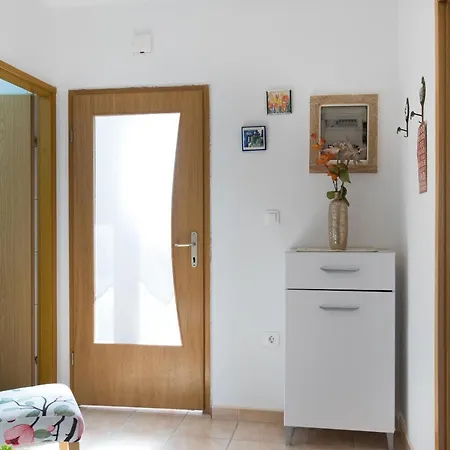 Gorana Apartman *