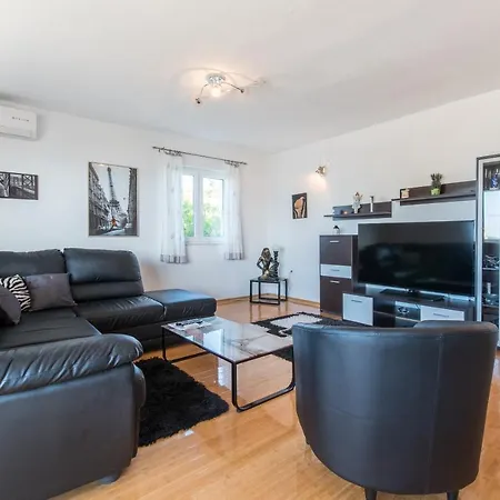 Gorana Apartament *