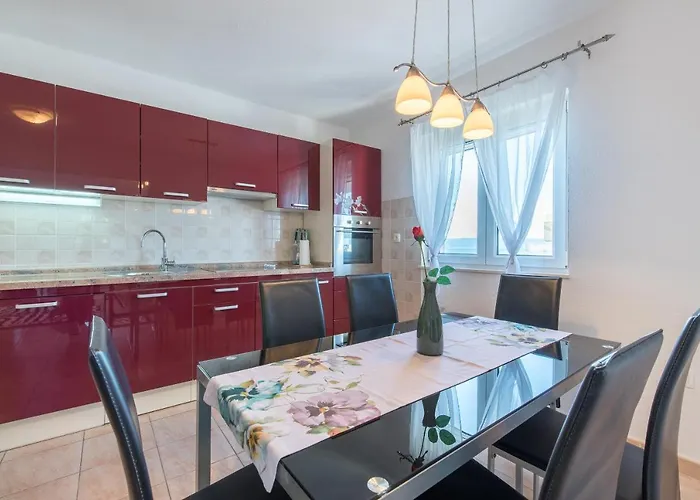 Apartament Gorana *